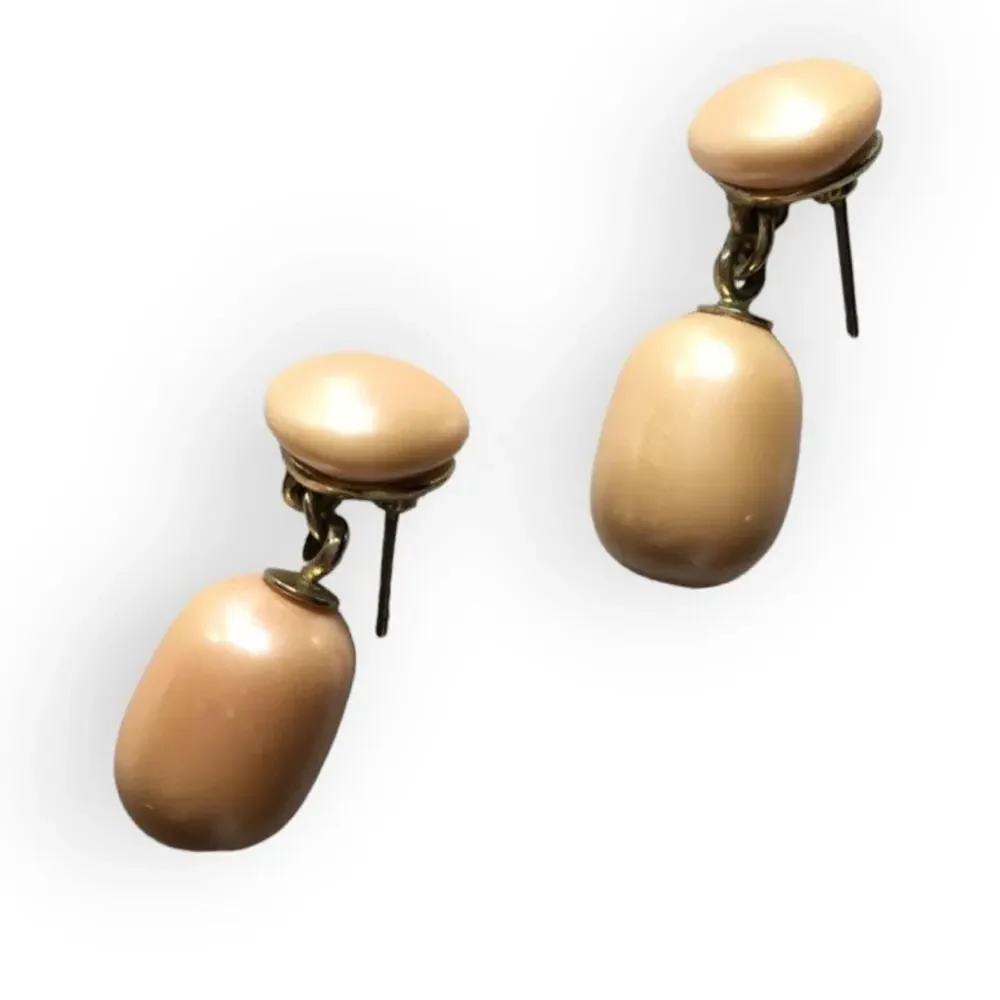 Funky faux pearl 80s style earrings